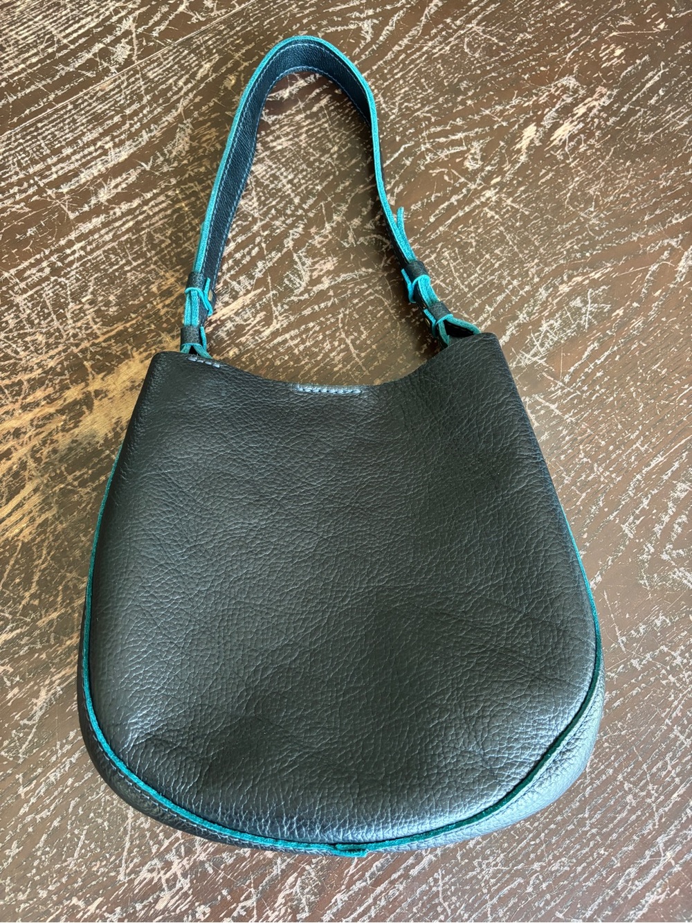 Portland Leather Goods Medium Olivia Shoulder Bag - Boreal - Picture 4 of 8